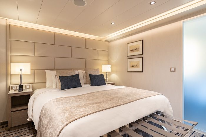 Silver Suite